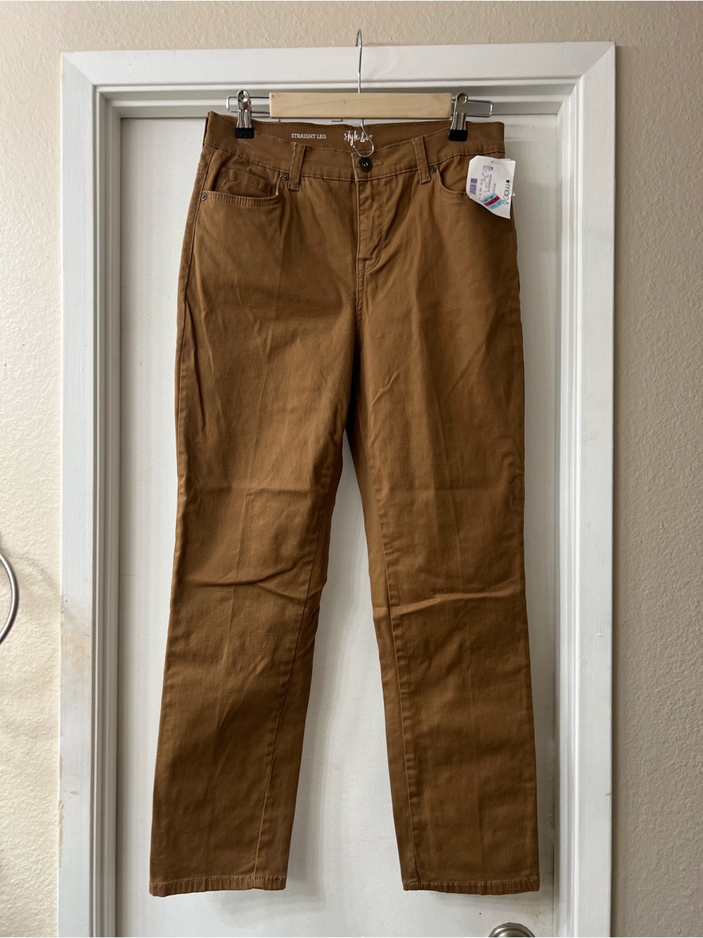 Style&Co Straight Leg Jeans — Brown